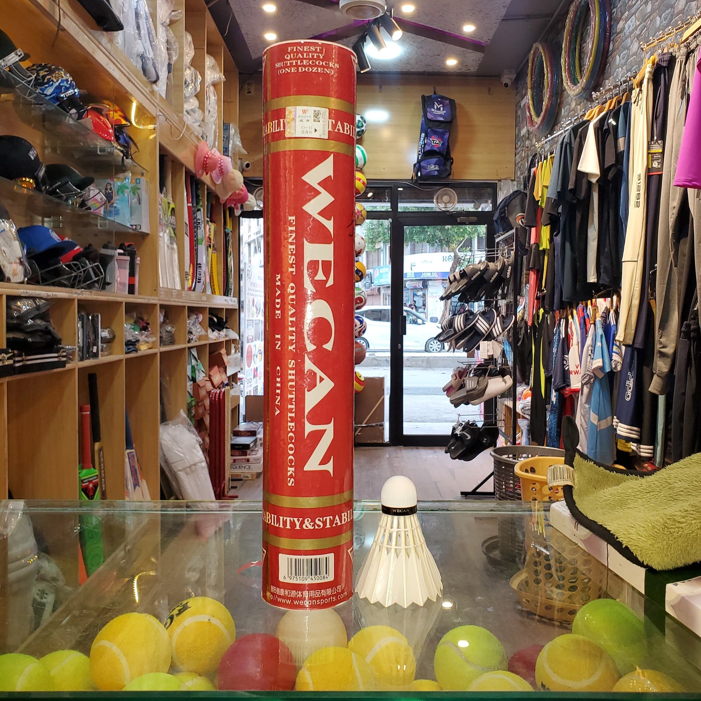 Wecan China Shuttlecock (feather)